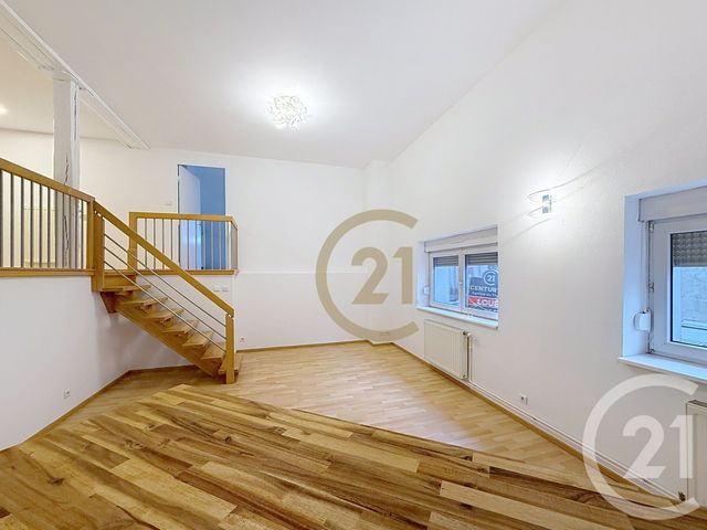 Appartement Duplex à louer - 3 pièces - 68.0 m2 - BAVILLIERS - 90 - FRANCHE-COMTE - Century 21 Agence Du Théâtre