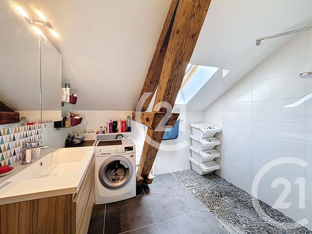 Appartement T4 à vendre - 4 pièces - 85.31 m2 - MONTBELIARD - 25 - FRANCHE-COMTE - Century 21 Agence Du Théâtre