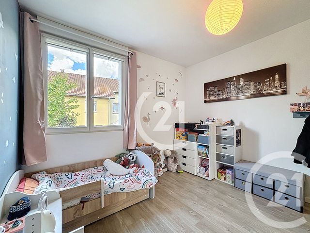 Appartement T4 à vendre - 4 pièces - 85.31 m2 - MONTBELIARD - 25 - FRANCHE-COMTE - Century 21 Agence Du Théâtre
