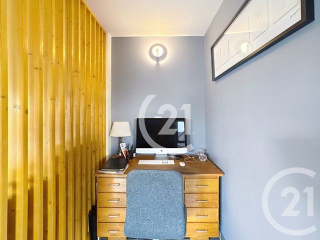 Appartement T4 à vendre - 4 pièces - 85.31 m2 - MONTBELIARD - 25 - FRANCHE-COMTE - Century 21 Agence Du Théâtre