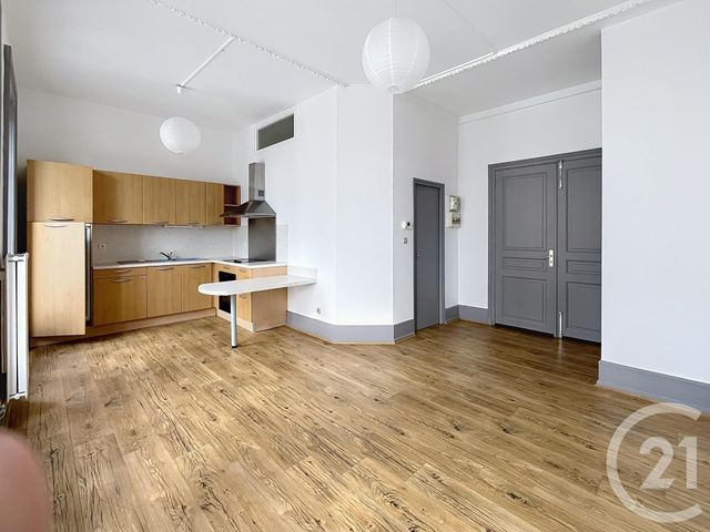 Appartement F3 à louer - 3 pièces - 63.51 m2 - BELFORT - 90 - FRANCHE-COMTE - Century 21 Agence Du Théâtre