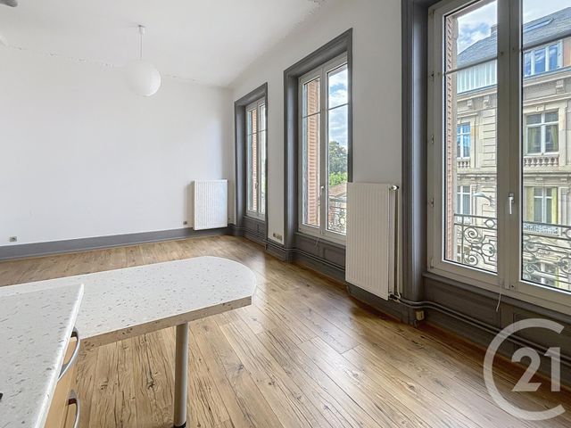 Appartement F3 à louer - 3 pièces - 63.51 m2 - BELFORT - 90 - FRANCHE-COMTE - Century 21 Agence Du Théâtre