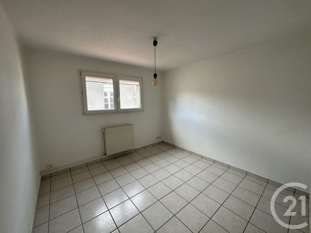 Appartement F3 à louer - 3 pièces - 62.32 m2 - BOUROGNE - 90 - FRANCHE-COMTE - Century 21 Agence Du Théâtre