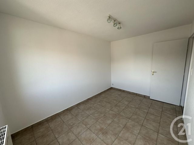 Appartement F3 à louer - 3 pièces - 62.32 m2 - BOUROGNE - 90 - FRANCHE-COMTE - Century 21 Agence Du Théâtre