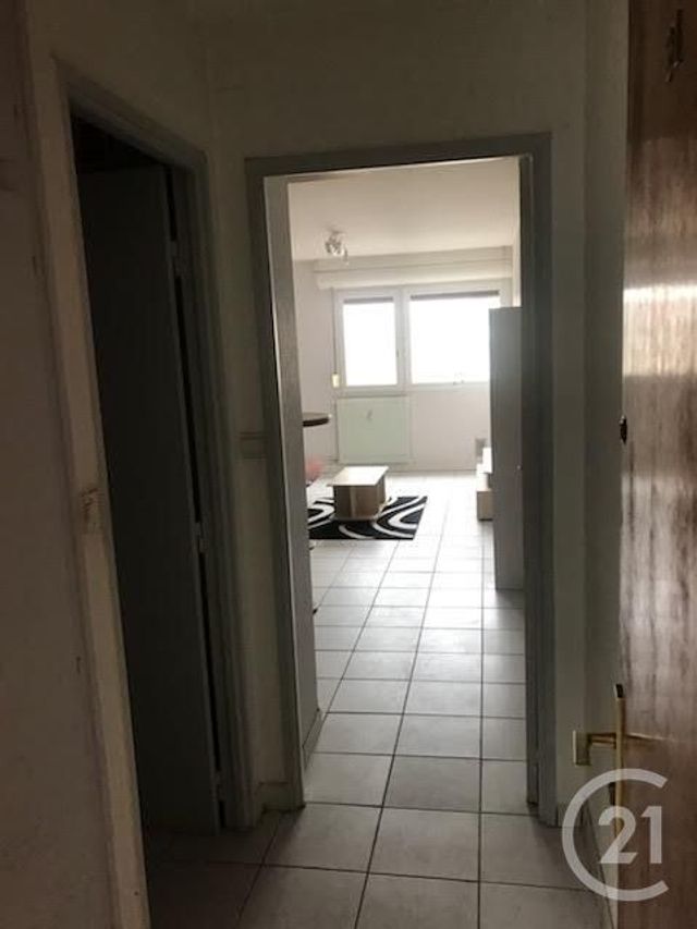 Appartement F1 à louer - 1 pièce - 26.43 m2 - BELFORT - 90 - FRANCHE-COMTE - Century 21 Agence Du Théâtre
