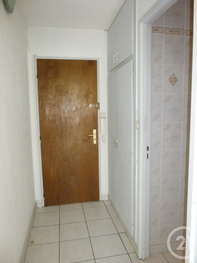 Appartement F1 à louer - 1 pièce - 26.43 m2 - BELFORT - 90 - FRANCHE-COMTE - Century 21 Agence Du Théâtre