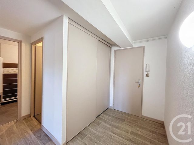 Appartement F2 à louer - 2 pièces - 52.0 m2 - DELLE - 90 - FRANCHE-COMTE - Century 21 Agence Du Théâtre