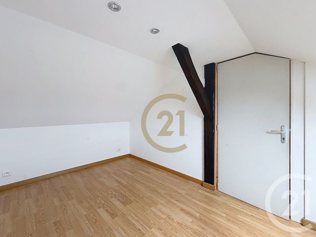 Appartement F5 à louer - 5 pièces - 73.95 m2 - BELFORT - 90 - FRANCHE-COMTE - Century 21 Agence Du Théâtre