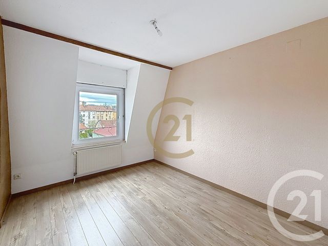 Appartement F5 à louer - 5 pièces - 73.95 m2 - BELFORT - 90 - FRANCHE-COMTE - Century 21 Agence Du Théâtre