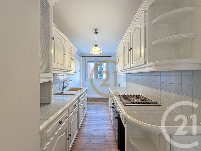 Appartement F2 à louer - 2 pièces - 54.0 m2 - BELFORT - 90 - FRANCHE-COMTE - Century 21 Agence Du Théâtre