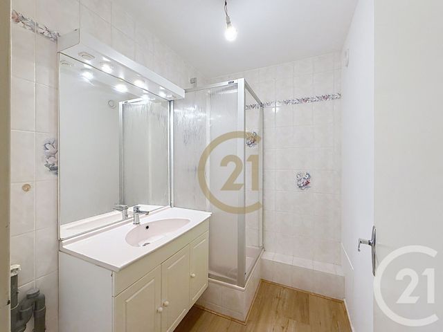 Appartement F2 à louer - 2 pièces - 54.0 m2 - BELFORT - 90 - FRANCHE-COMTE - Century 21 Agence Du Théâtre