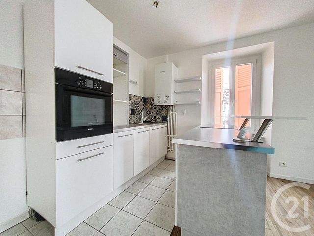 Appartement F3 à louer - 3 pièces - 56.0 m2 - BELFORT - 90 - FRANCHE-COMTE - Century 21 Agence Du Théâtre