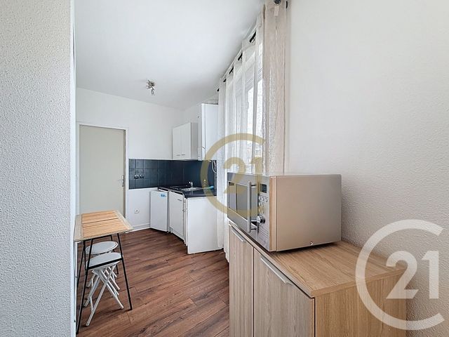 Appartement F1 bis à louer - 2 pièces - 31.0 m2 - BELFORT - 90 - FRANCHE-COMTE - Century 21 Agence Du Théâtre