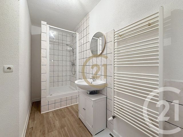 Appartement F1 bis à louer - 2 pièces - 31.0 m2 - BELFORT - 90 - FRANCHE-COMTE - Century 21 Agence Du Théâtre