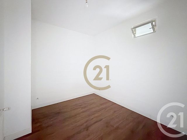 Appartement F1 bis à louer - 2 pièces - 31.0 m2 - BELFORT - 90 - FRANCHE-COMTE - Century 21 Agence Du Théâtre