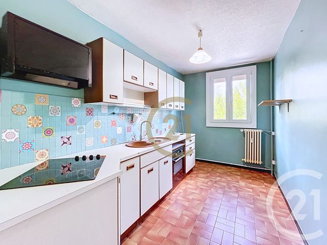 Appartement F3 à vendre - 3 pièces - 58.87 m2 - BELFORT - 90 - FRANCHE-COMTE - Century 21 Agence Du Théâtre