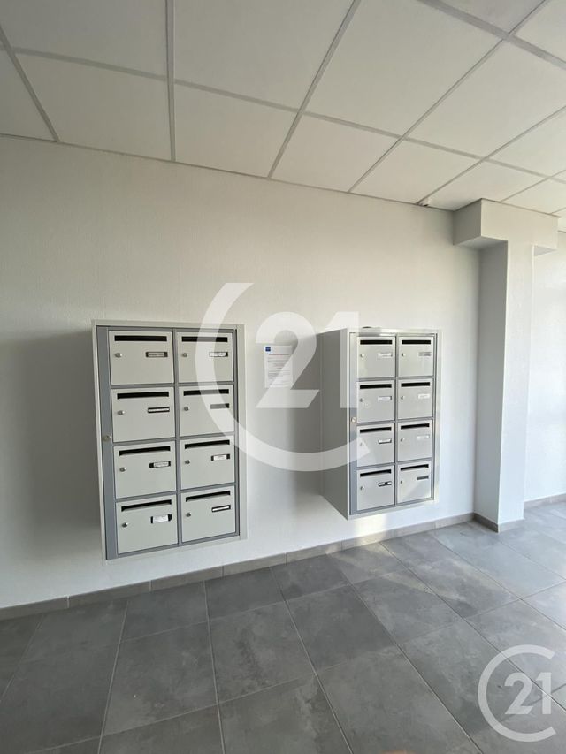 Appartement F1 bis à louer - 2 pièces - 29.66 m2 - MONTBELIARD - 25 - FRANCHE-COMTE - Century 21 Agence Du Théâtre