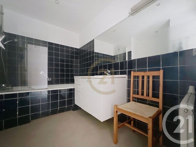 Appartement Studio à vendre - 1 pièce - 28.49 m2 - BELFORT - 90 - FRANCHE-COMTE - Century 21 Agence Du Théâtre