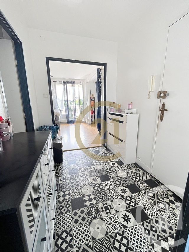 Appartement F4 à vendre - 4 pièces - 70.91 m2 - MONTBELIARD - 25 - FRANCHE-COMTE - Century 21 Agence Du Théâtre