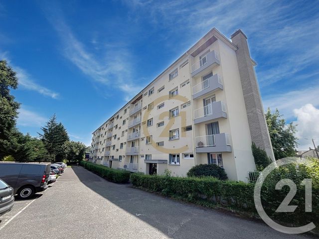 Appartement F4 à vendre - 4 pièces - 70.91 m2 - MONTBELIARD - 25 - FRANCHE-COMTE - Century 21 Agence Du Théâtre