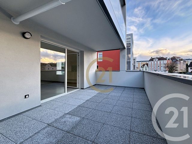 Appartement F3 à louer - 3 pièces - 63.64 m2 - BELFORT - 90 - FRANCHE-COMTE - Century 21 Agence Du Théâtre