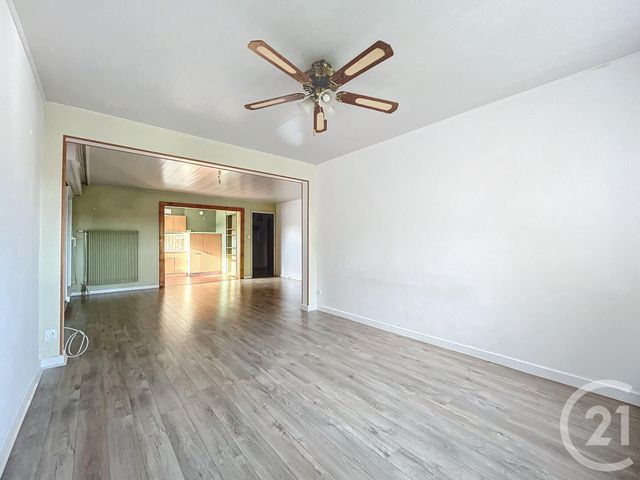 Appartement F5 à louer - 5 pièces - 86.7 m2 - BELFORT - 90 - FRANCHE-COMTE - Century 21 Agence Du Théâtre