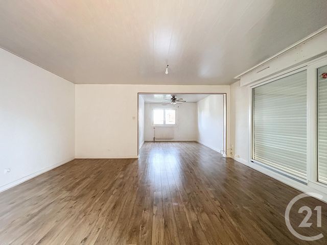 Appartement F5 à louer - 5 pièces - 86.7 m2 - BELFORT - 90 - FRANCHE-COMTE - Century 21 Agence Du Théâtre