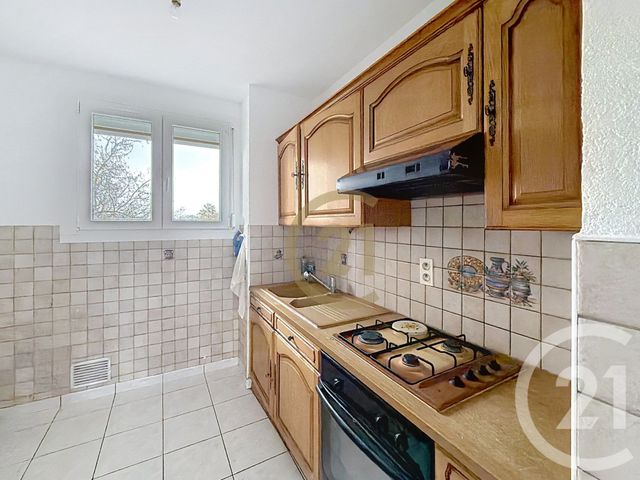 Appartement F4 à louer - 4 pièces - 78.3 m2 - BELFORT - 90 - FRANCHE-COMTE - Century 21 Agence Du Théâtre