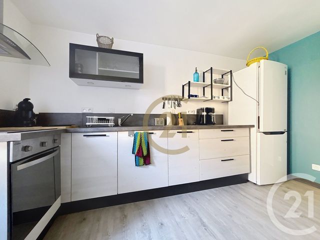 Appartement F1 bis à louer - 2 pièces - 31.09 m2 - BELFORT - 90 - FRANCHE-COMTE - Century 21 Agence Du Théâtre