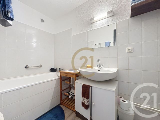 Appartement F1 bis à louer - 2 pièces - 31.09 m2 - BELFORT - 90 - FRANCHE-COMTE - Century 21 Agence Du Théâtre