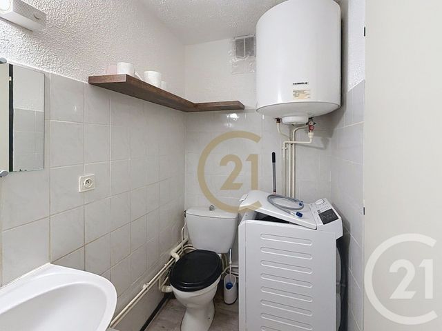 Appartement F1 bis à louer - 2 pièces - 31.09 m2 - BELFORT - 90 - FRANCHE-COMTE - Century 21 Agence Du Théâtre