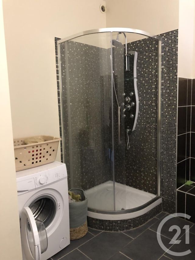 Appartement F3 à louer - 3 pièces - 74.0 m2 - BELFORT - 90 - FRANCHE-COMTE - Century 21 Agence Du Théâtre