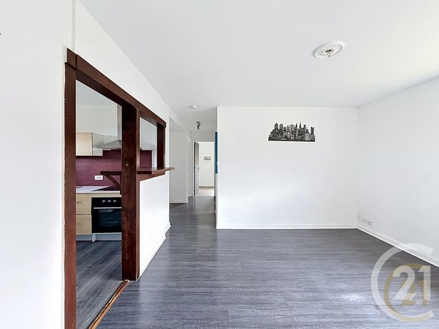 Appartement F4 à louer - 4 pièces - 63.99 m2 - BELFORT - 90 - FRANCHE-COMTE - Century 21 Agence Du Théâtre