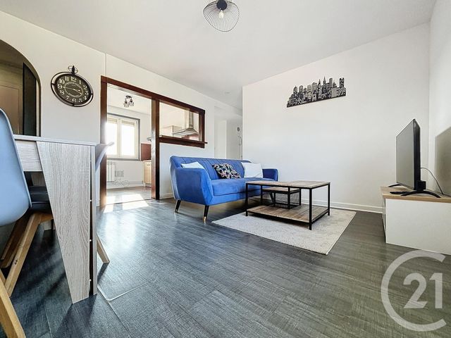 Appartement F4 à louer - 4 pièces - 63.99 m2 - BELFORT - 90 - FRANCHE-COMTE - Century 21 Agence Du Théâtre
