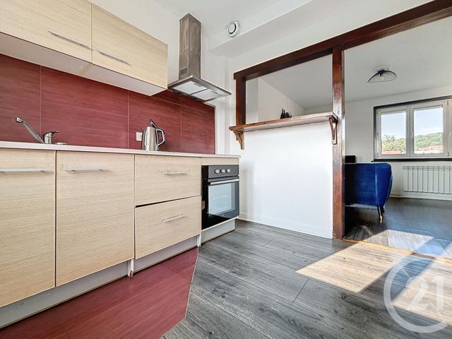 Appartement F4 à louer - 4 pièces - 63.99 m2 - BELFORT - 90 - FRANCHE-COMTE - Century 21 Agence Du Théâtre