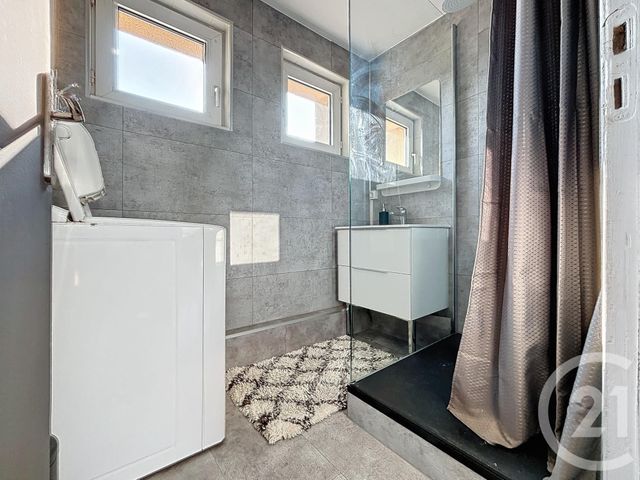 Appartement F4 à louer - 4 pièces - 63.99 m2 - BELFORT - 90 - FRANCHE-COMTE - Century 21 Agence Du Théâtre