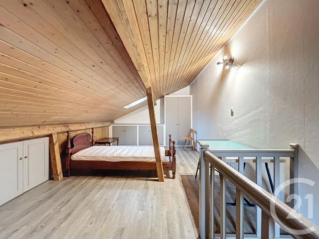 Appartement F5 à louer - 5 pièces - 88.0 m2 - ESSERT - 90 - FRANCHE-COMTE - Century 21 Agence Du Théâtre