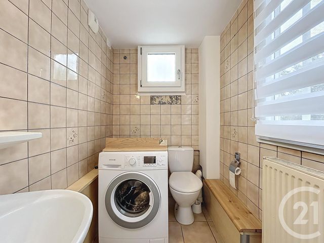 Appartement F5 à louer - 5 pièces - 88.0 m2 - ESSERT - 90 - FRANCHE-COMTE - Century 21 Agence Du Théâtre