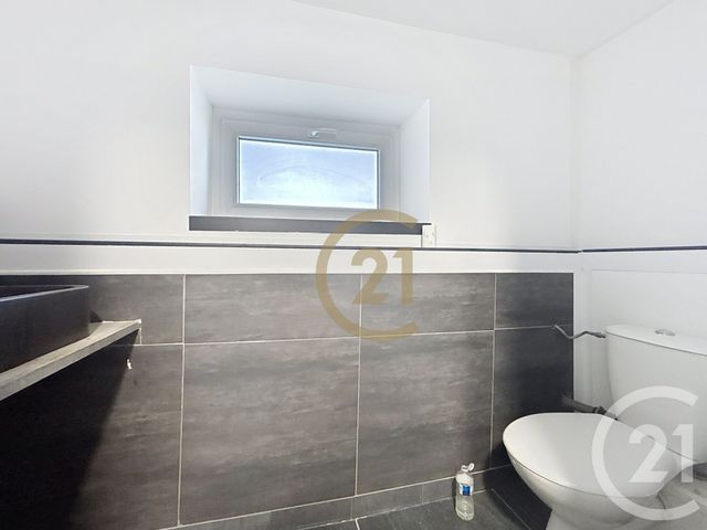 Appartement Local à louer - 4 pièces - 179.82 m2 - ESSERT - 90 - FRANCHE-COMTE - Century 21 Agence Du Théâtre