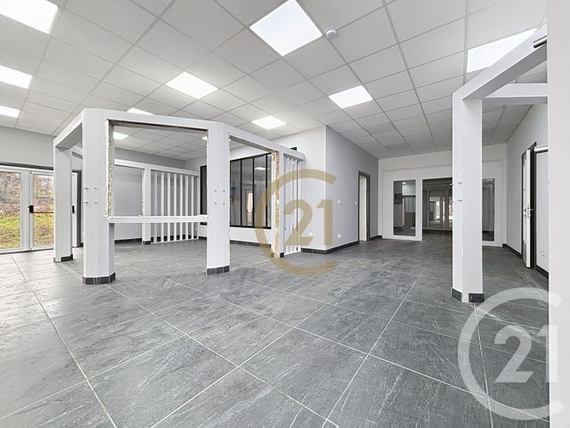 Appartement Local à louer - 4 pièces - 179.82 m2 - ESSERT - 90 - FRANCHE-COMTE - Century 21 Agence Du Théâtre