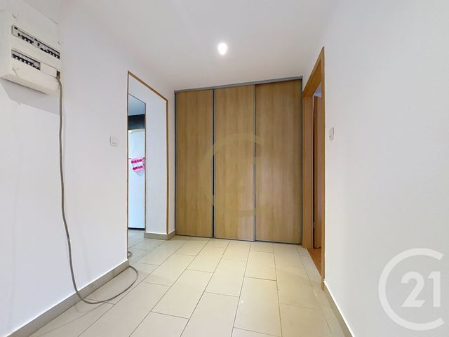 Appartement F2 à louer - 2 pièces - 60.76 m2 - BAVILLIERS - 90 - FRANCHE-COMTE - Century 21 Agence Du Théâtre