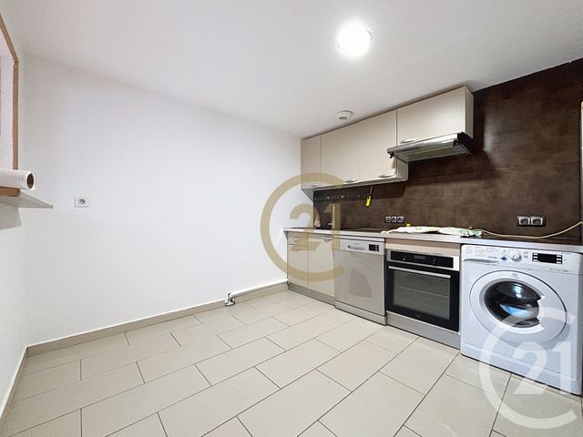 Appartement F2 à louer - 2 pièces - 60.76 m2 - BAVILLIERS - 90 - FRANCHE-COMTE - Century 21 Agence Du Théâtre