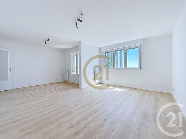 Appartement F6 à vendre - 6 pièces - 119.49 m2 - BELFORT - 90 - FRANCHE-COMTE - Century 21 Agence Du Théâtre