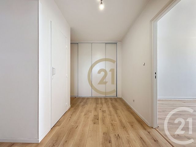 Appartement F6 à vendre - 6 pièces - 119.49 m2 - BELFORT - 90 - FRANCHE-COMTE - Century 21 Agence Du Théâtre