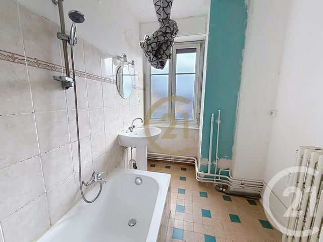 Appartement F4 à louer - 4 pièces - 70.95 m2 - BELFORT - 90 - FRANCHE-COMTE - Century 21 Agence Du Théâtre
