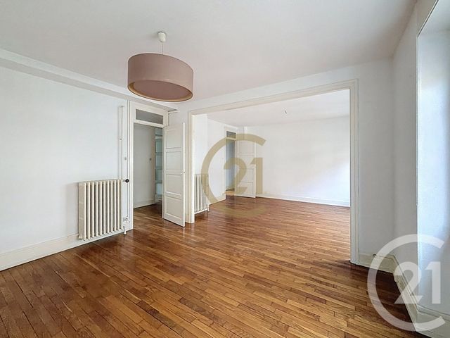 Appartement F4 à louer - 4 pièces - 70.95 m2 - BELFORT - 90 - FRANCHE-COMTE - Century 21 Agence Du Théâtre