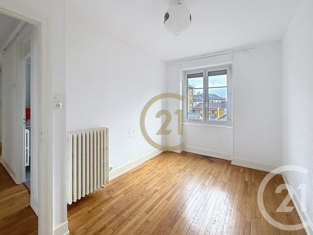 Appartement F4 à louer - 4 pièces - 70.95 m2 - BELFORT - 90 - FRANCHE-COMTE - Century 21 Agence Du Théâtre