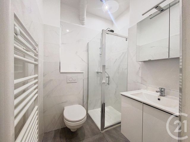 Appartement F1 à louer - 1 pièce - 31.1 m2 - BELFORT - 90 - FRANCHE-COMTE - Century 21 Agence Du Théâtre