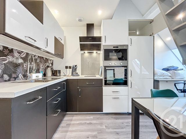 Appartement Duplex à louer - 2 pièces - 37.71 m2 - BELFORT - 90 - FRANCHE-COMTE - Century 21 Agence Du Théâtre