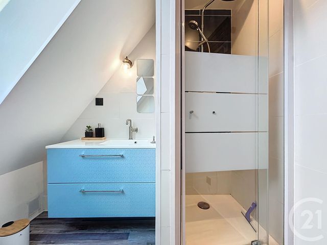 Appartement Duplex à louer - 2 pièces - 37.71 m2 - BELFORT - 90 - FRANCHE-COMTE - Century 21 Agence Du Théâtre